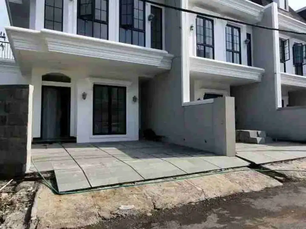 Rumah Baru Gress Sisa Satu Dijual Di Dharmahusada Indah Surabaya