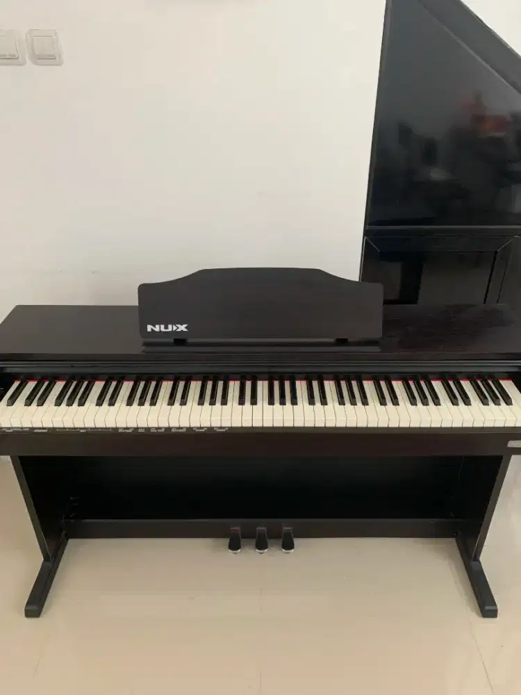 For Sale ! Piano Digital NUX WK-400 !