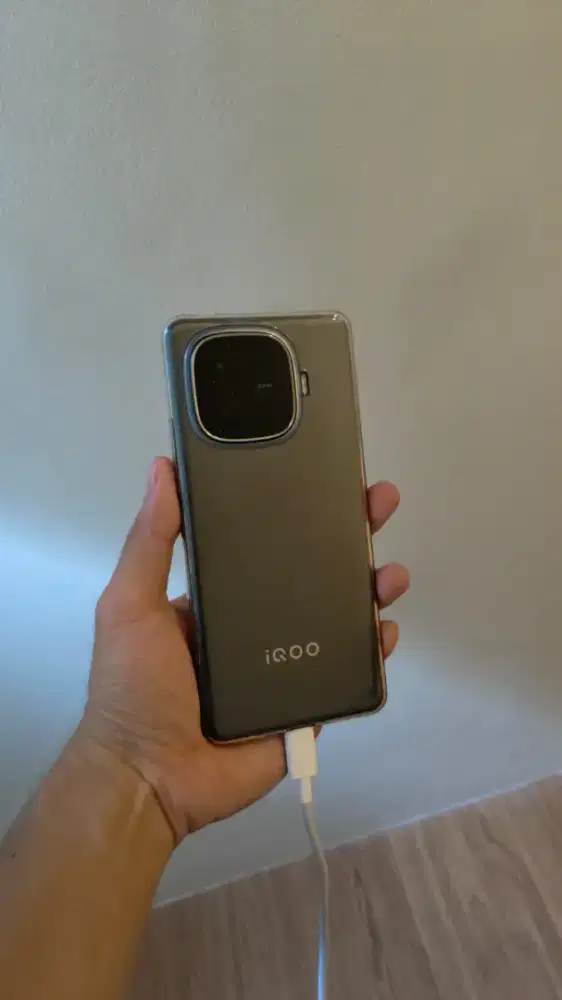 Iqoo Z9 8/128  garansi panjang