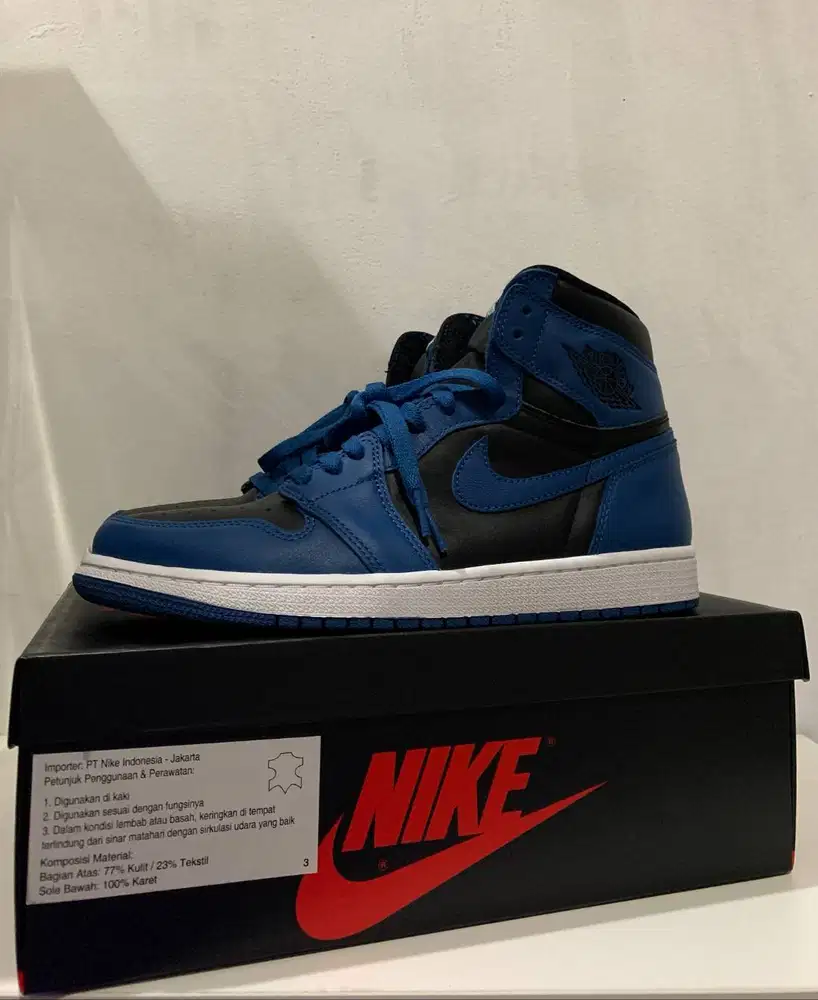 Nike Air Jordan 1 High OG Dark Marina Blue VVNDS
