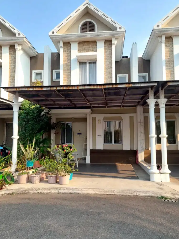 Jual Cepat Rumah Bagus 2 Lantai dan Siap Huni di Cluster Thames, JGC