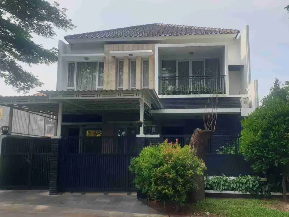 Rumah di Second Boulevard, View Danau Cantik, Dekat danau, Mesjid, Jogging Track. Citra gran cibubur