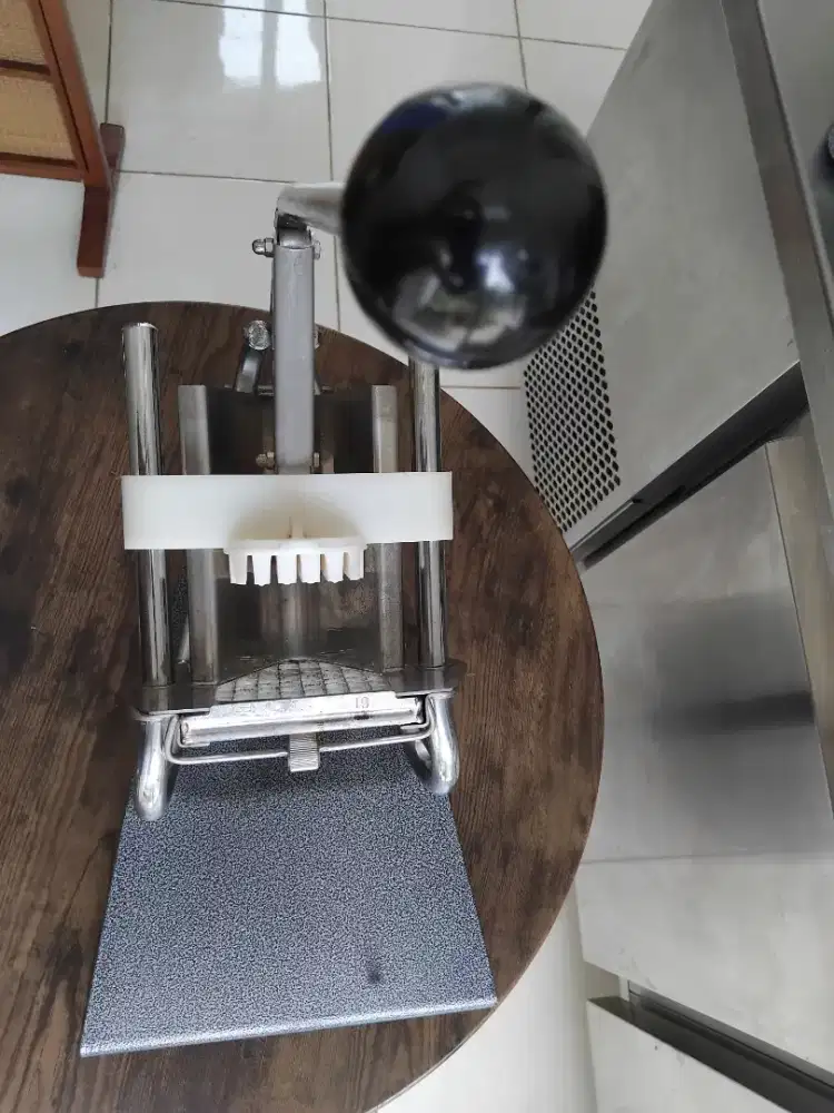 Alat Pemotong Kentang Goreng Komersial