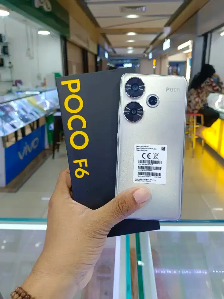 Poco F6 5G 8/256 Titanium Super Like New 99% Resmi Original Xiaomi