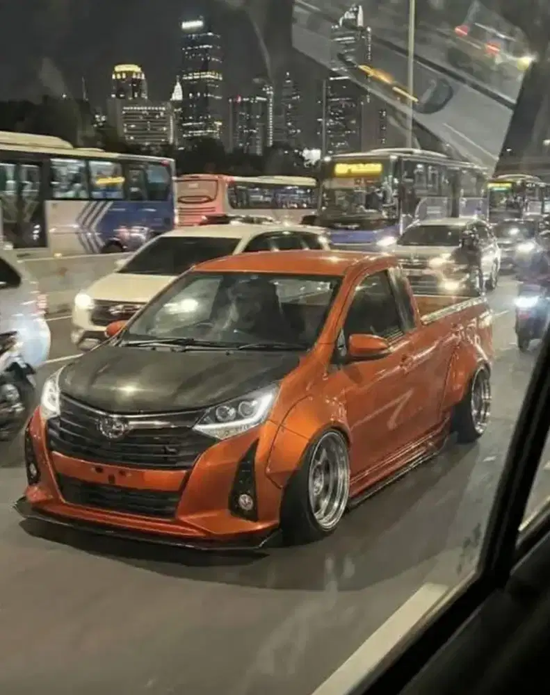 Menjual jasa antar jemput sekolah dan kerja