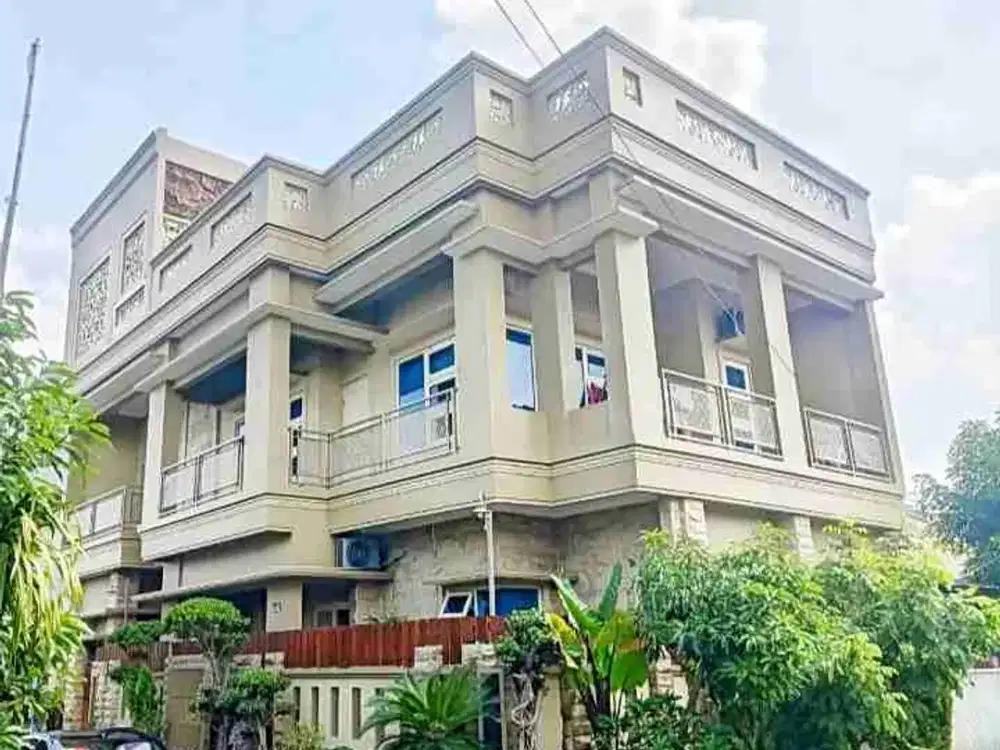 Desain Mewah Dijual Rumah Tinggal Masuk Full Furnish Perum Permata Sukodono Sidoarjo