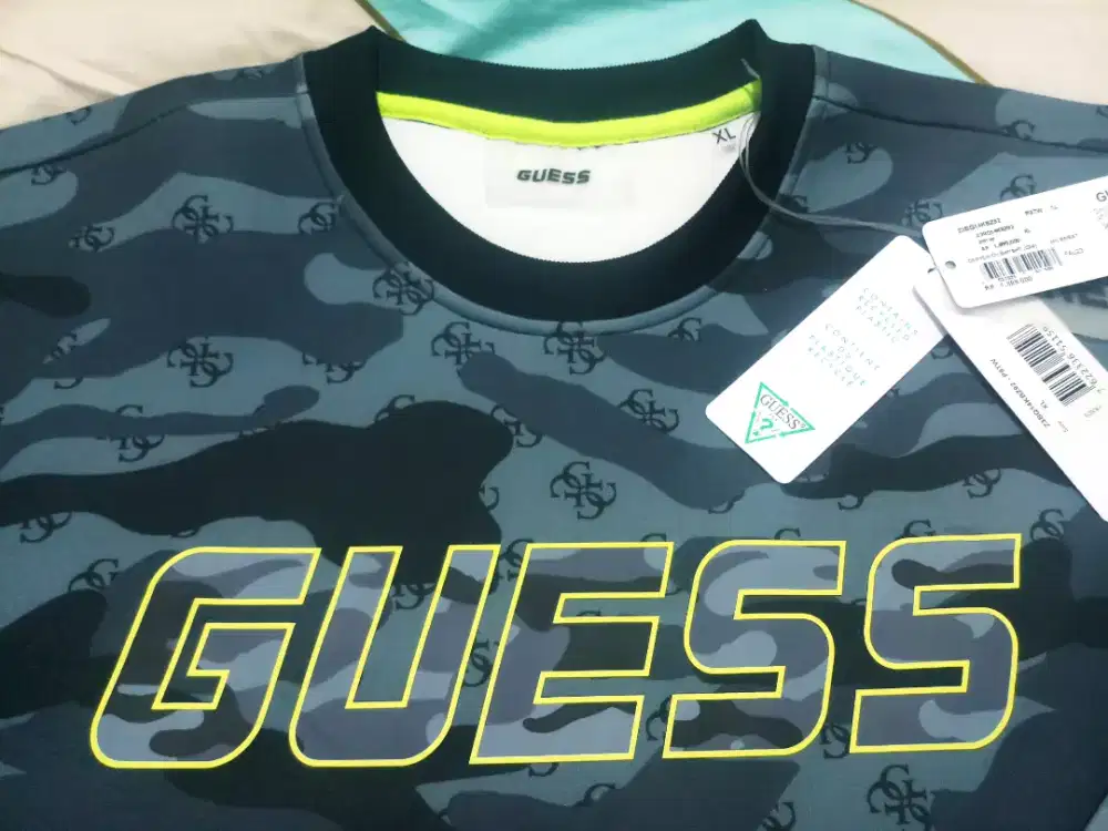GUESS Crewneck Ori New Lv Gucci Louis Vuitton Hermes Burberry Harley