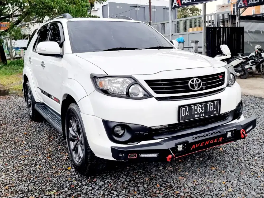 Toyota Fortuner TRDSportivo Matic 2014 Orisinil Istimewa.Cash/Kredit