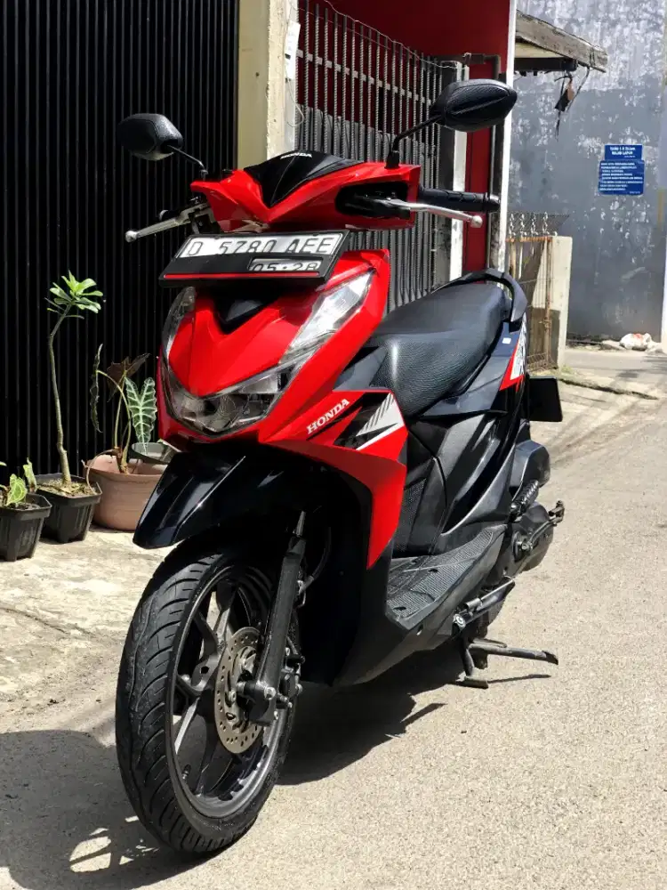 Beat 2023 low km like new