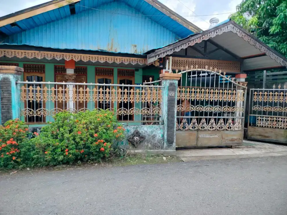 Di jual cepat rumah jalan gatot subroto