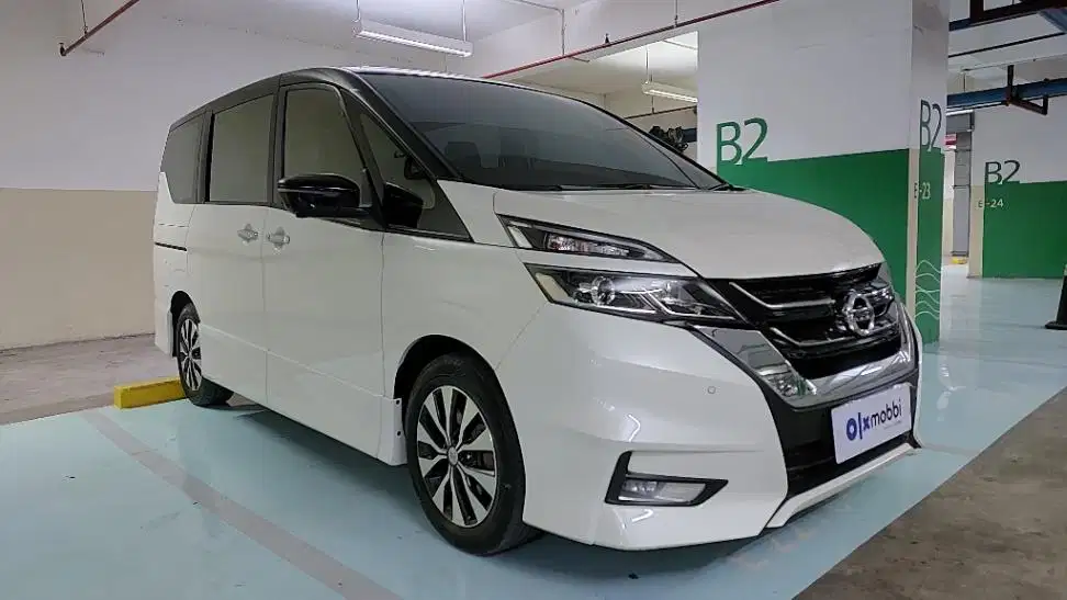 DP 5% Nissan Serena 2.0 Highway Star Bensin-AT 2022 Putih CWIMB