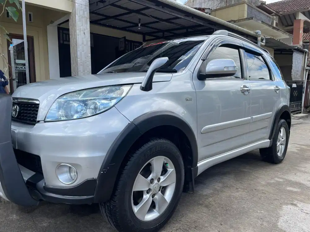 Toyota Rush 2015 Bensin