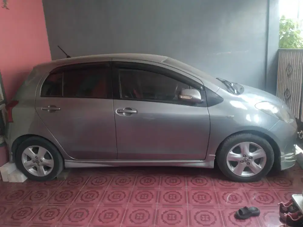 Yaris bapau type e thn 2008