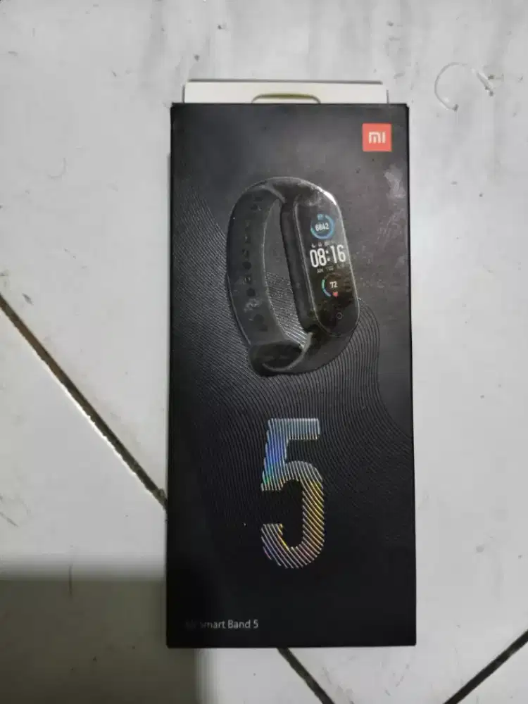 Jual Mi  Band 5 bekas