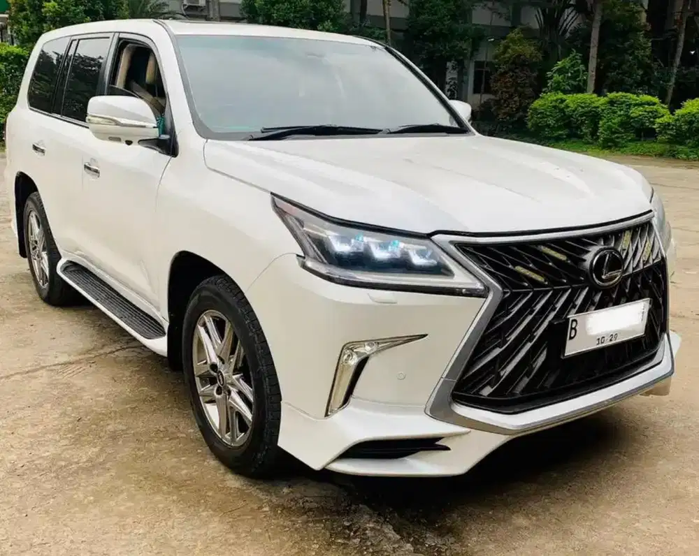 Lexus LX570 2008 Bensin