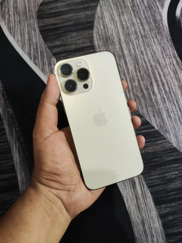 Iphone 14 promax 1TB ibox mulus (hp+kabel charger original)