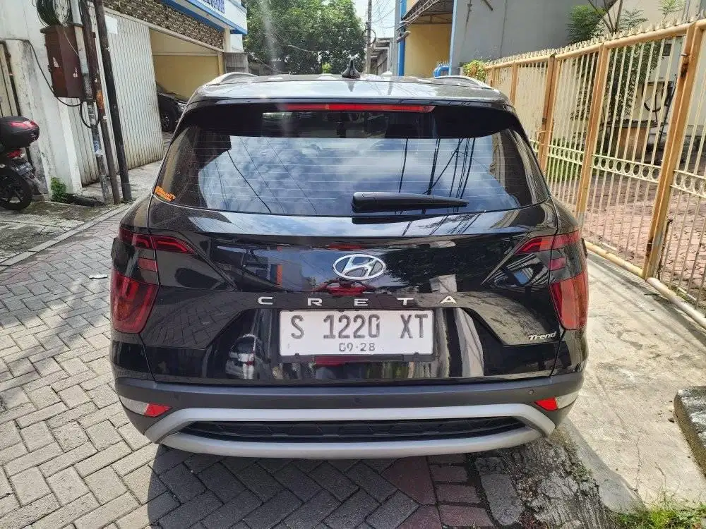 HYUNDAI CRETA 1.5 TRENS MATIC 2023 SURABAYA