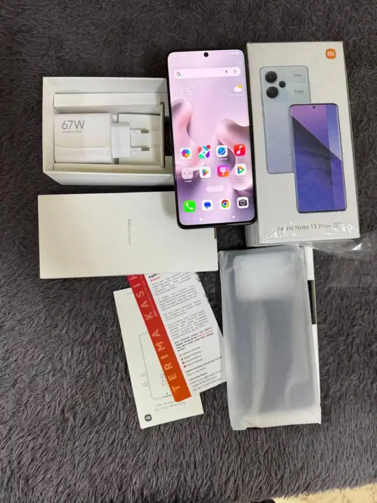 Xiaomi Redmi Note 13 Pro Plus 12/512GB 5G Fullset Mulus Bekas Resmi