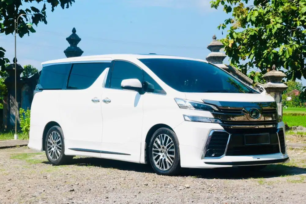 Toyota vellfire ZG alphard istimewa with bodykit modelista