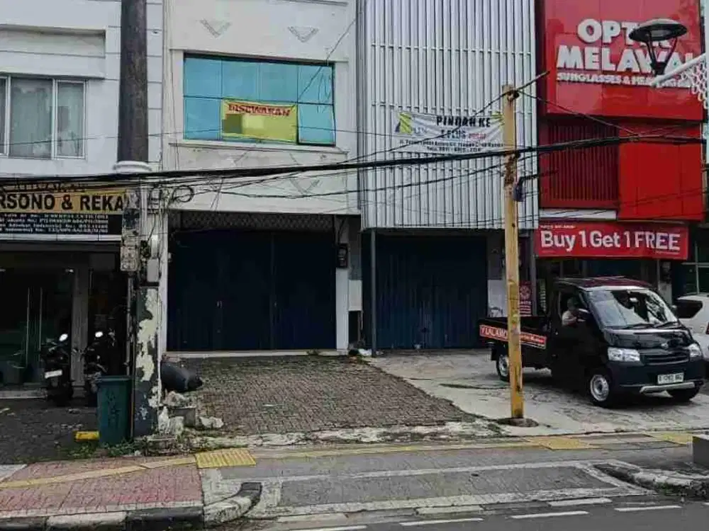 Disewakan Ruko Strategis Siap Huni di Tebet Jakarta Selatan
