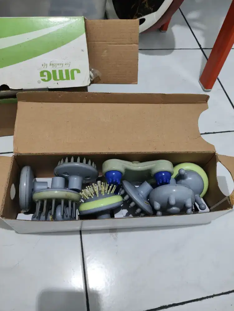 Alat terapi pijit(massager 10 in 1)