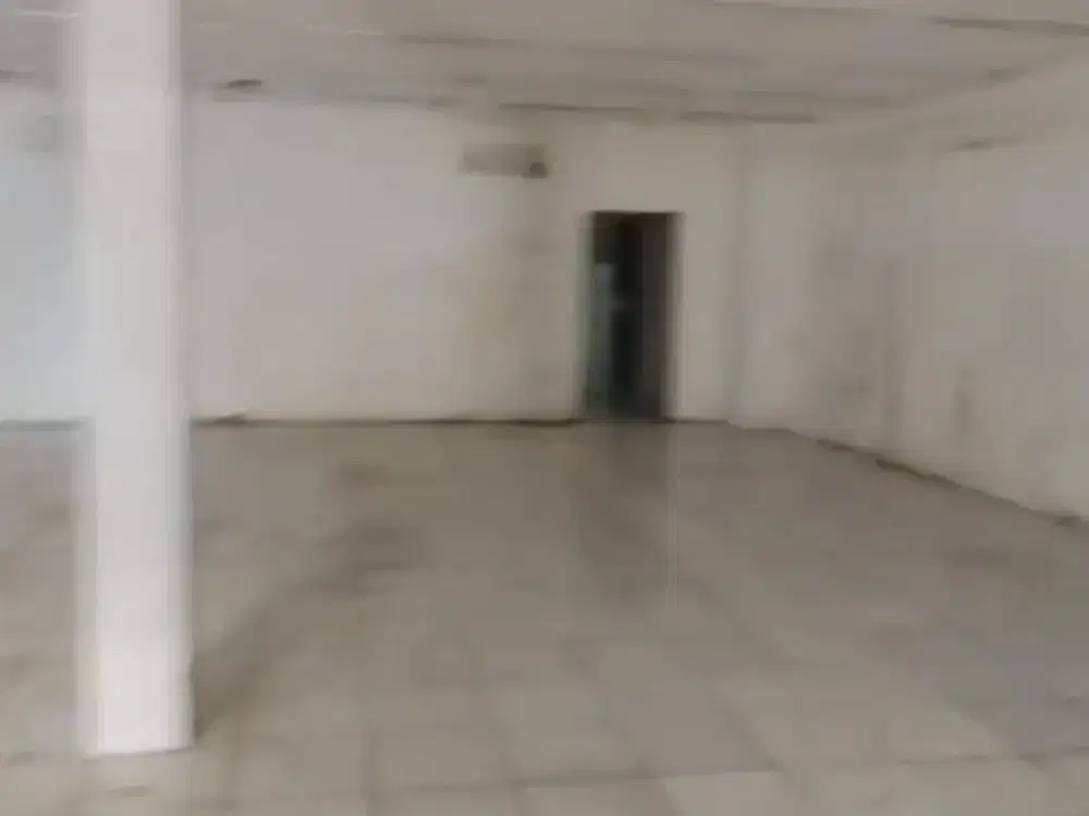 Ruang Usaha Strategis Ramai Sayap Kiaracondong