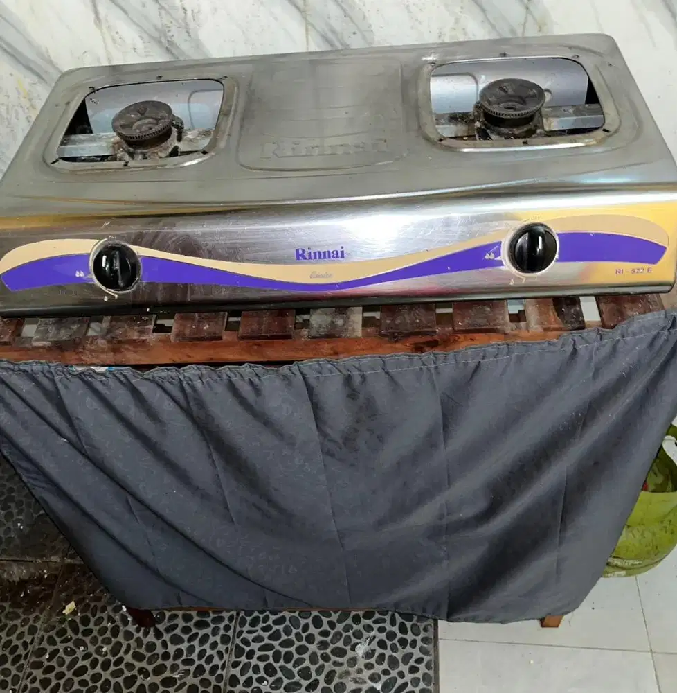 Dijual Murah Kompor Gas + Gas + Regulator + Meja Kompor