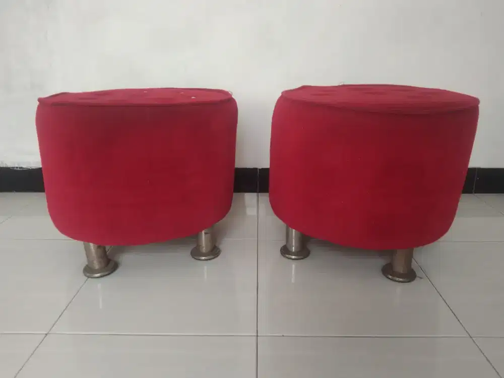Kursi bundar 2 buah