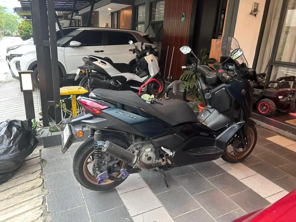 XMAX 2023 Dark Petrol