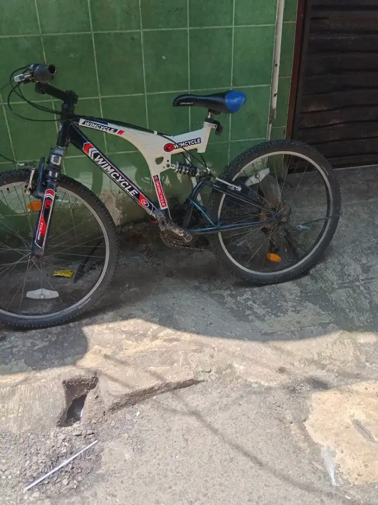Sepeda gunung  wimcyle uk 26 dewasa siap pakai