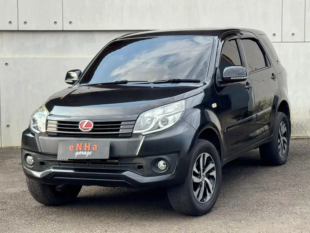 Daihatsu TERIOS TS 1.5 MATIC 2015.. eNHa garage Semarang..