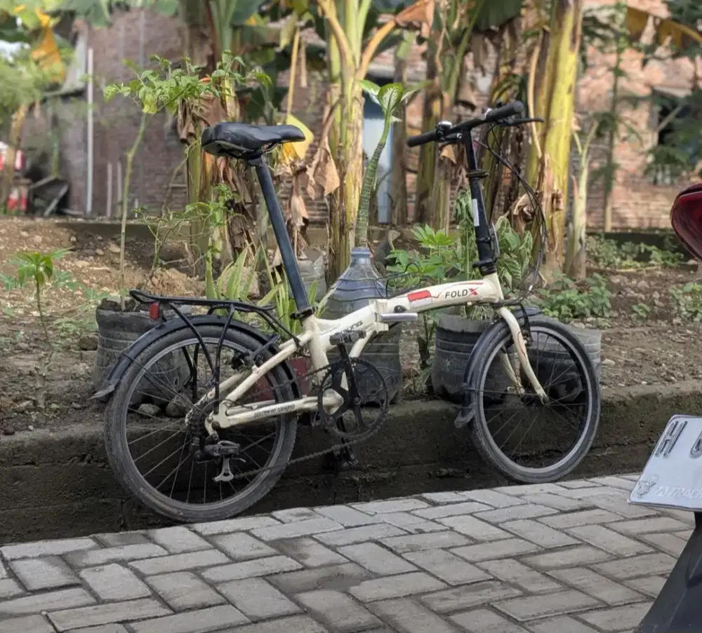 Sepeda lipat fold X viking