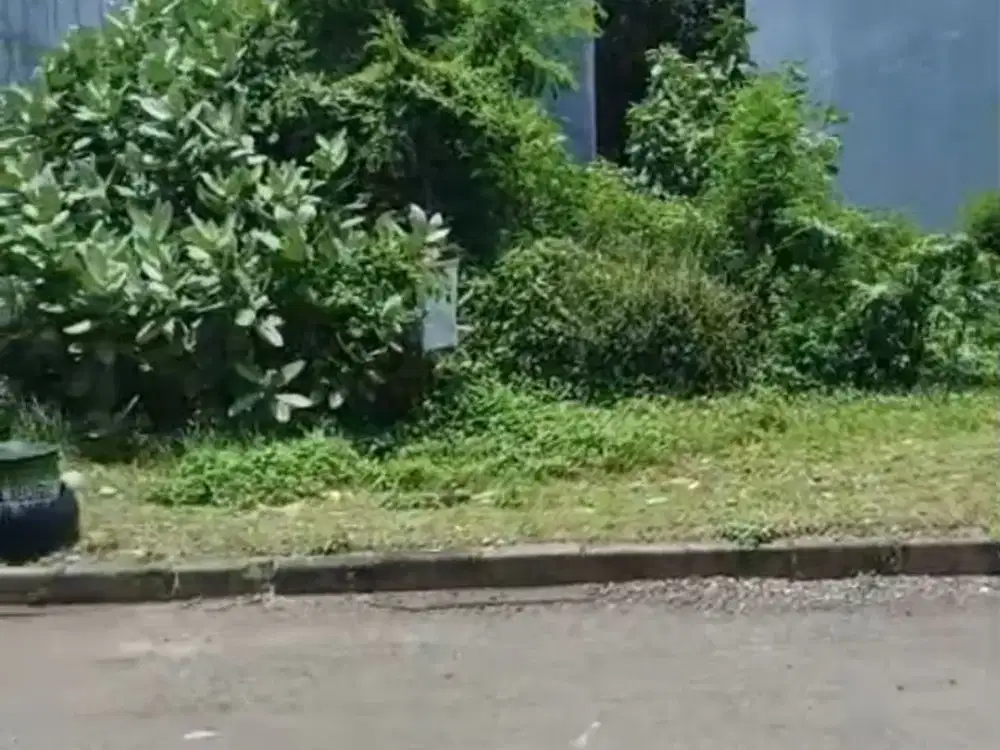 Di jual MUrahh Tanah di Pantai Mentari lokasi paling DPN siap dikulak