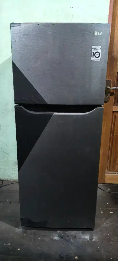 Kulkas 2 pintu LG digital inverter nominus