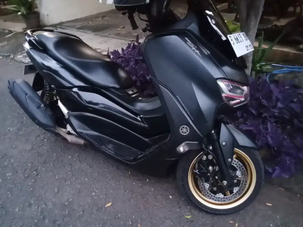 Dijual 1 unit sepeda motor NMAX 2020