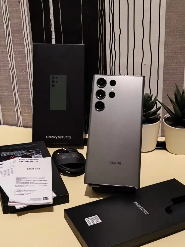 SAMSUNG S23 ULTRA 12/256 GREY