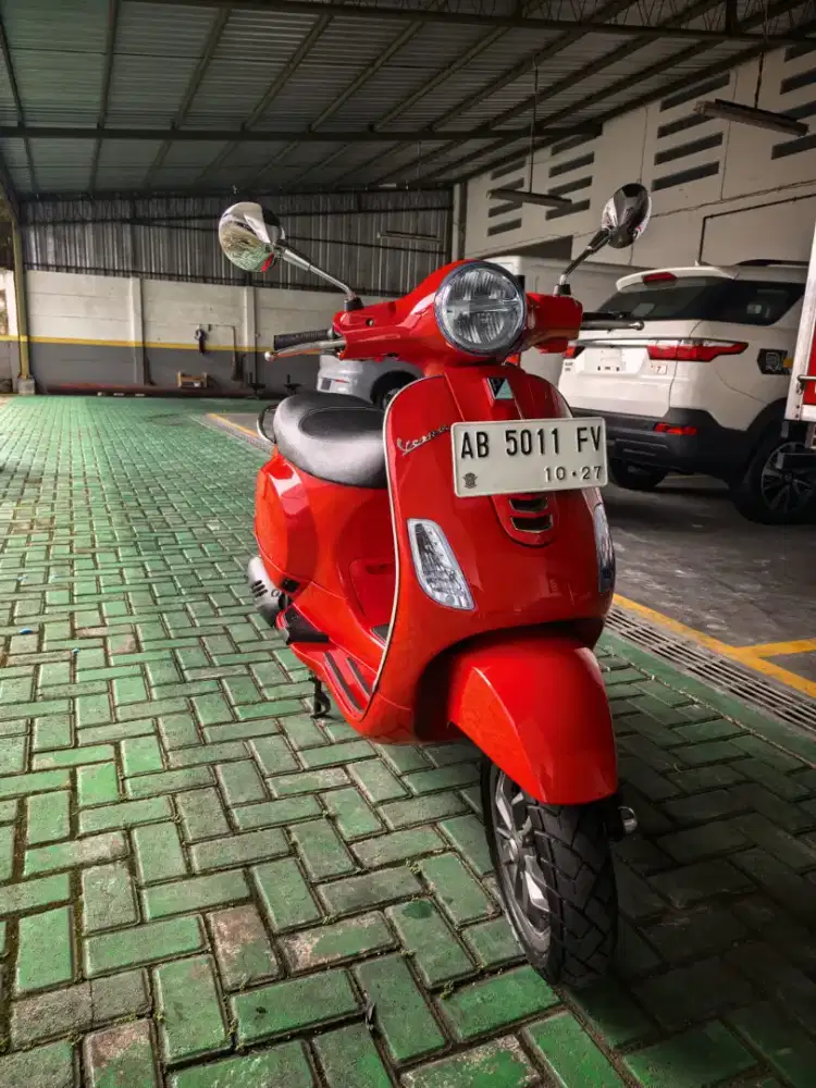 Piaggio LX iget 125 3V 2022 AB tangan 1 KM 9ribu