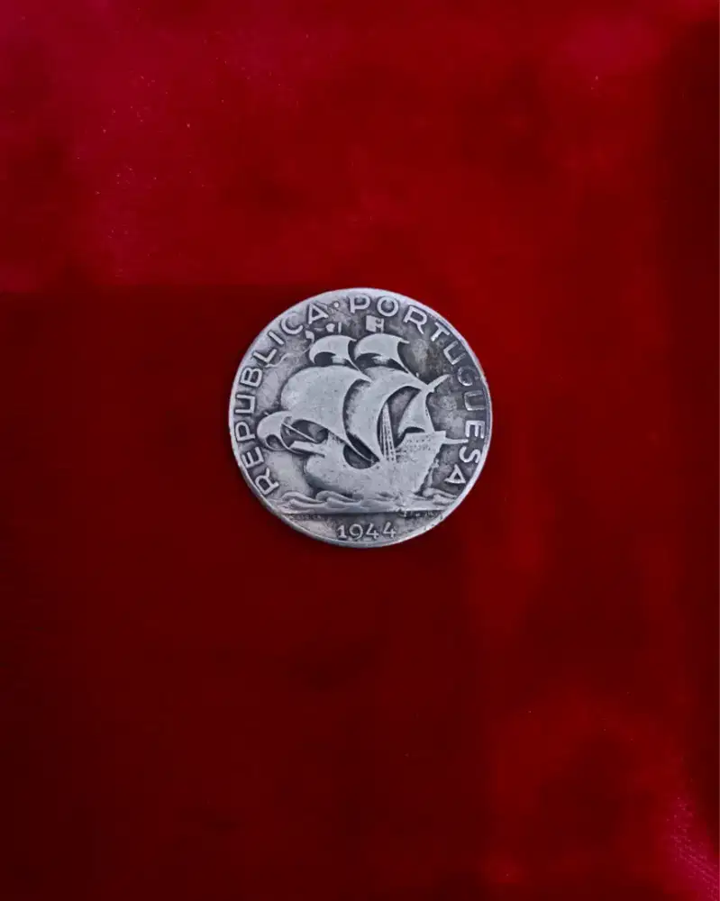 Coin perak portugal 1944