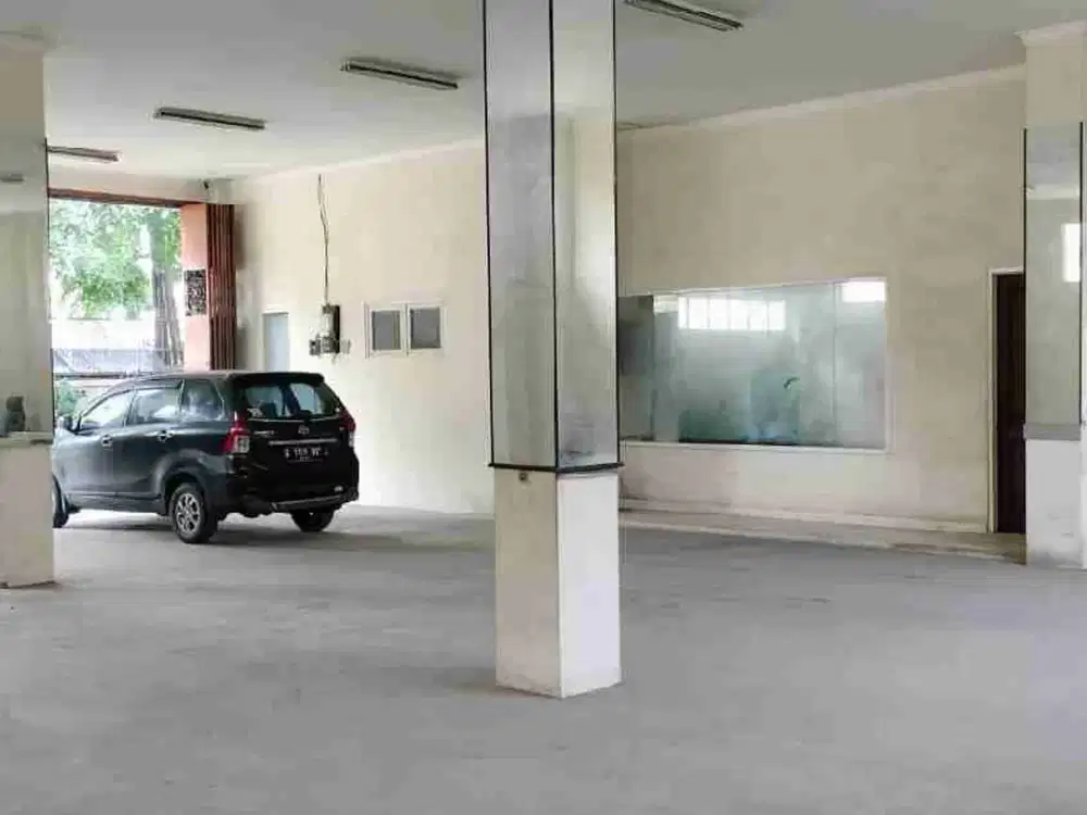 Rumah komersial LT 576 cocok gudang tempat usaha murah 6,5M strategis pinggir jalan raya utama di teluk buyung bekasi dekat akses tol bekasi barat