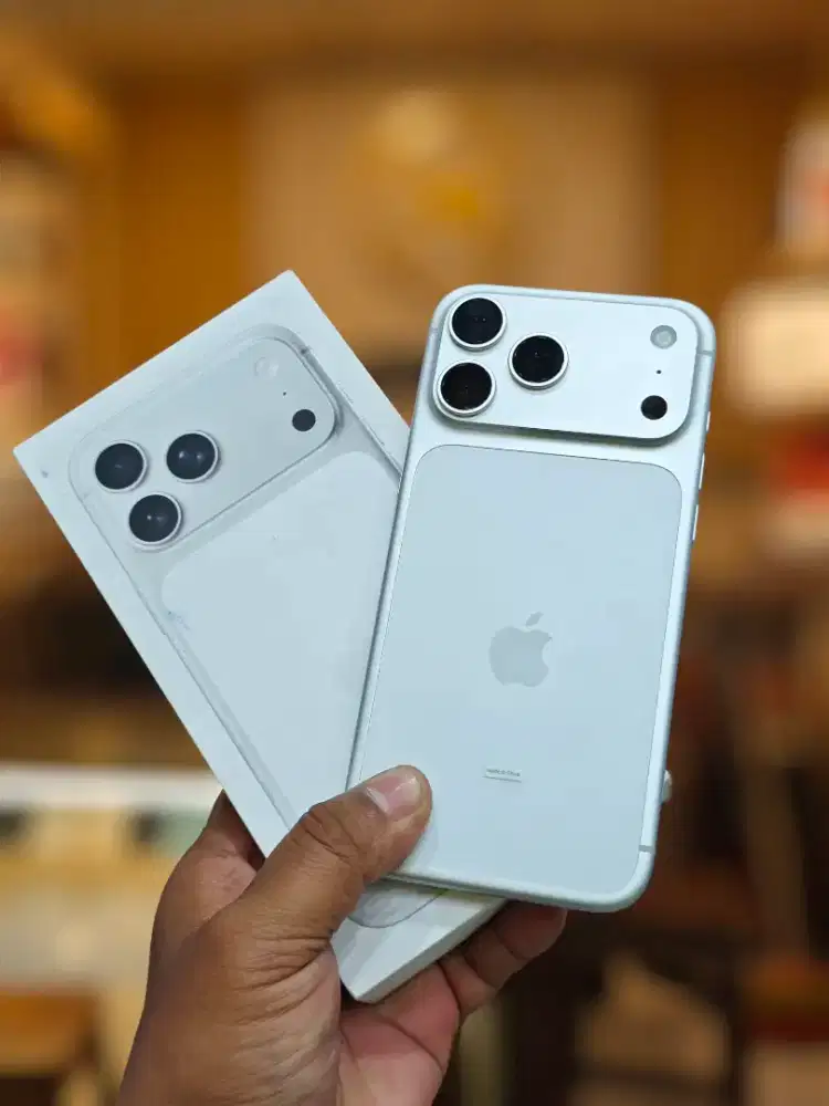 Iphone 17 Promax ibox 1 Tb silver CC 0