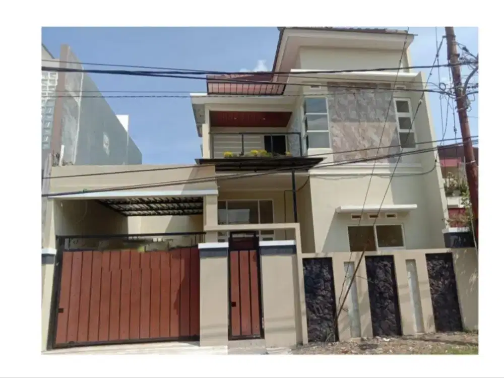 Dijual Rumah Accessible Tengah Kota di Batubara Blimbing Malang