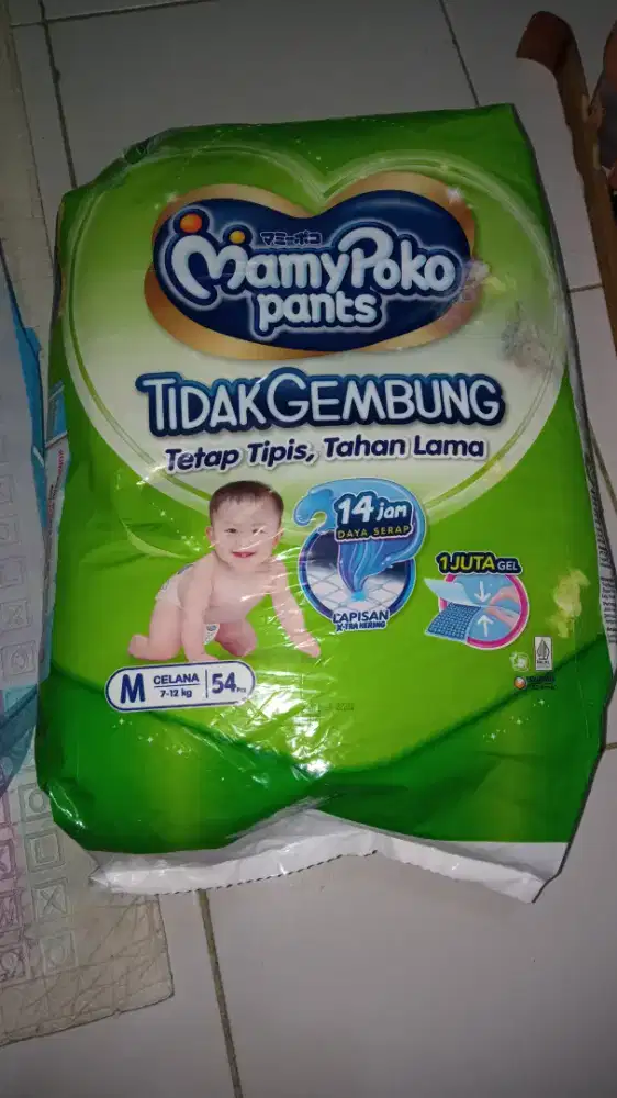 Popok MamyPoko Size M isi 54pcs