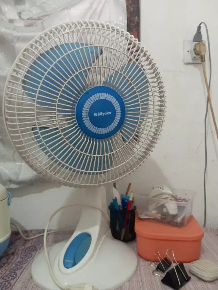 Dijual kipas angin merk miyako