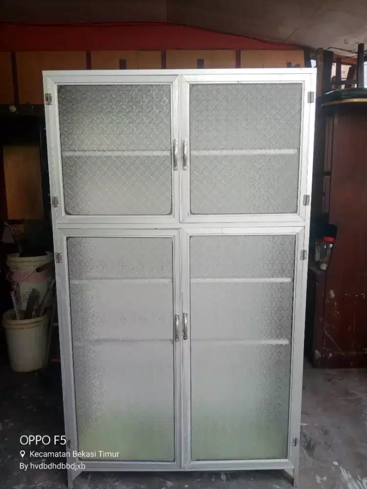 Rak sepatu / Rak serbaguna