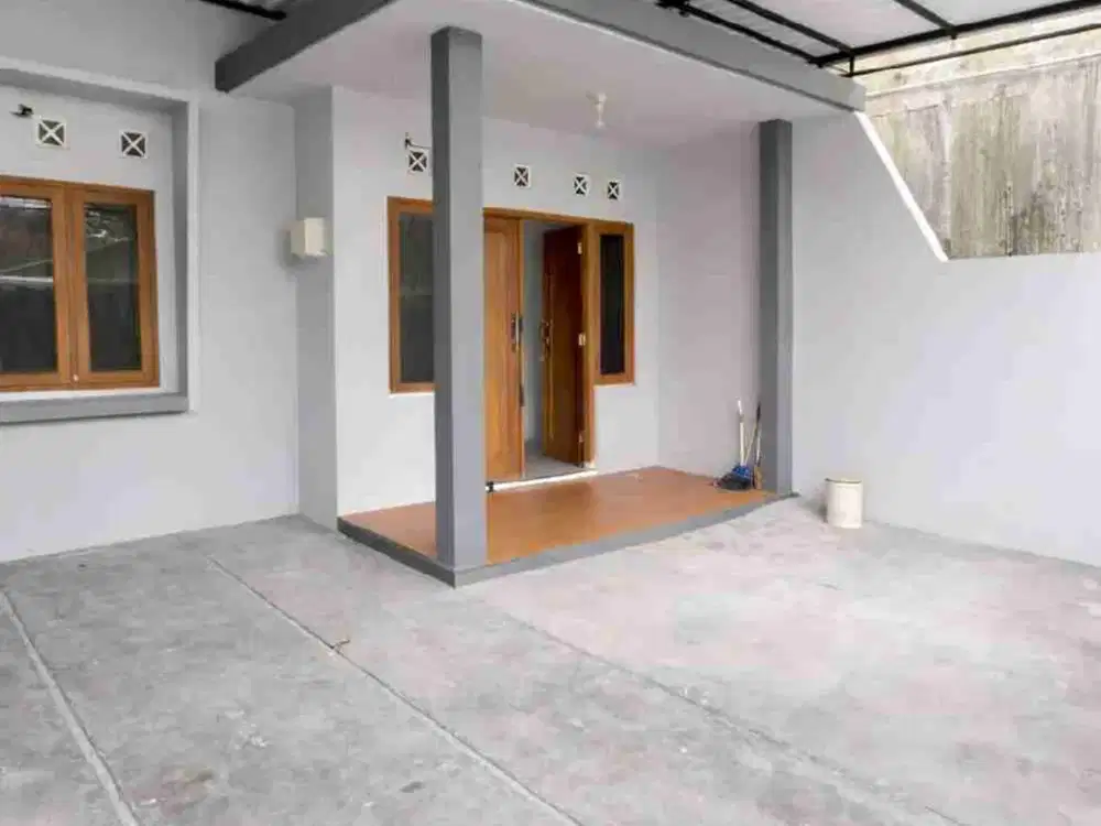 Di sewakan bersih dkt ATMI Mikael solo