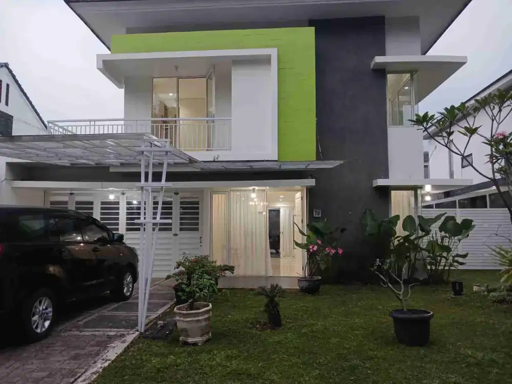 Sewa Rumah Hilltop Sentul City Jalan Alpen Glarus Luas 300m2 4KT