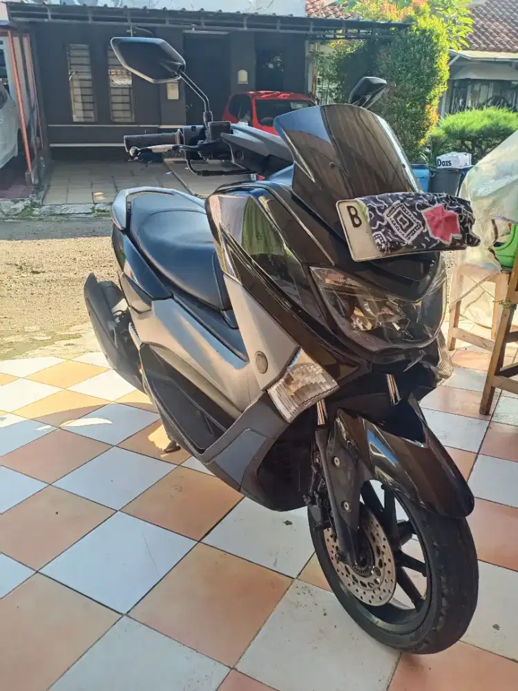Yamaha Nmax 2017 Hitam Glosy