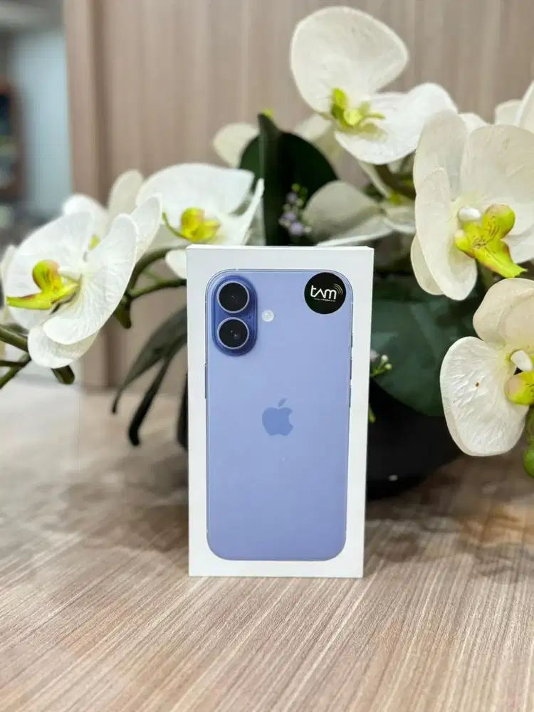 Iphone 17 256gb mist blue brand new