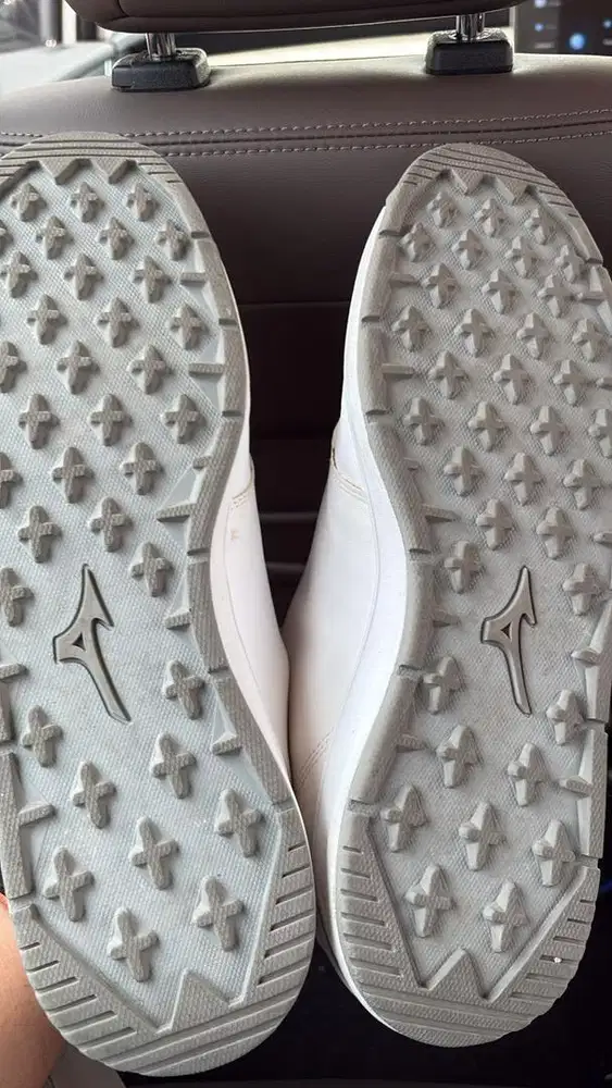 Sepatu Golf Mizuno microspike ultrawide size 44,5 28 cm