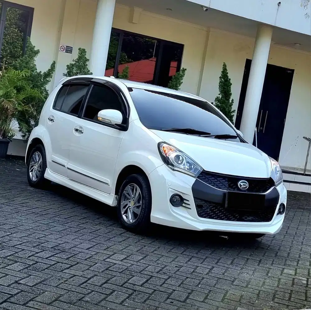 Daihatsu Sirion RS AT 2017 / 2018 Tipe Tertinggi